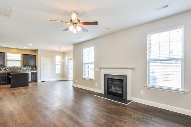 Foto del edificio - 88 Outwater Ridge Dr