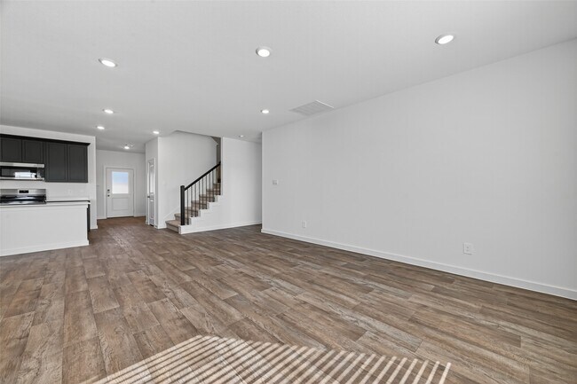 Foto del edificio - 6108 Jasper Hl Dr