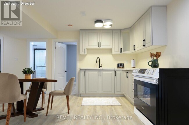 Photo du bâtiment - 412 Olde Village Ln