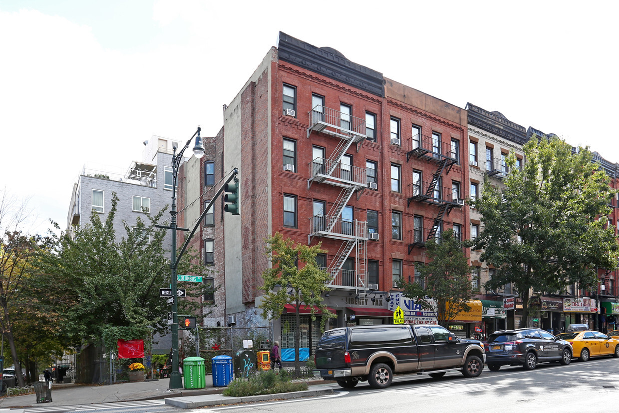Primary Photo - 953 Columbus Ave