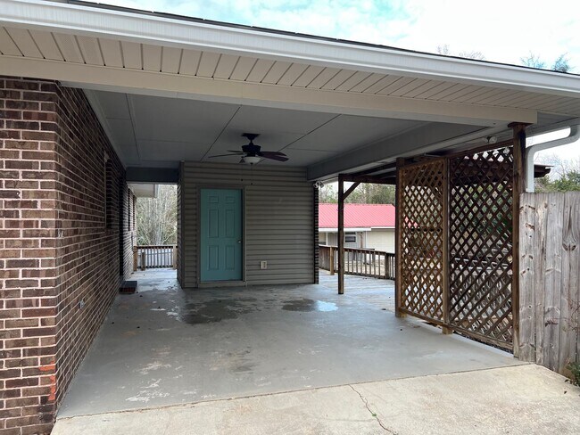 Building Photo - Gorgeous 2 bedroom 2 bath in Enterprise, AL