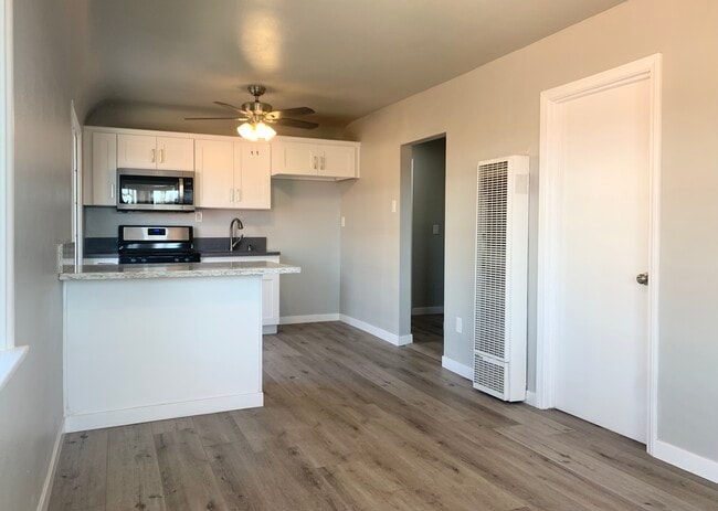 Building Photo - 740 Orme Ave