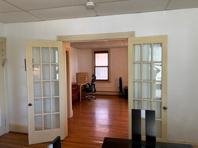 Foto del edificio - West Shore Apts – Furnished & All-Inclusive