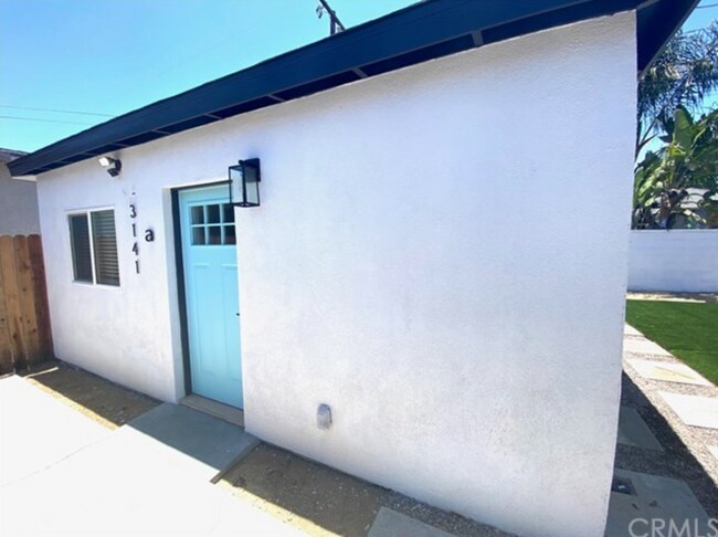 Building Photo - 3141 Chatwin Ave