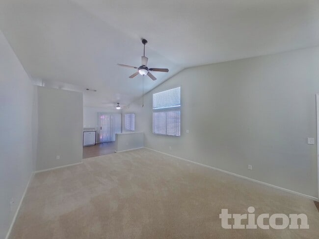 Building Photo - 2801 Sing Song Way