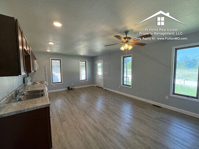 Foto del edificio - 5060 County Road 306