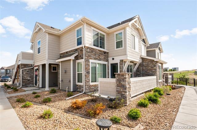 Building Photo - 23728 E Ida Dr