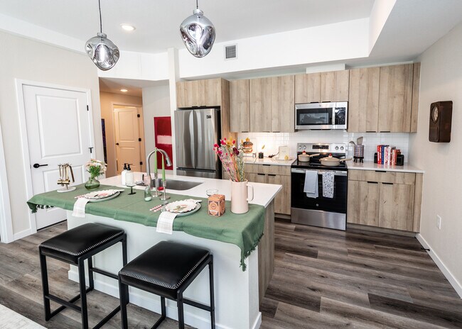 Foto del edificio - Dear Madison Apartments