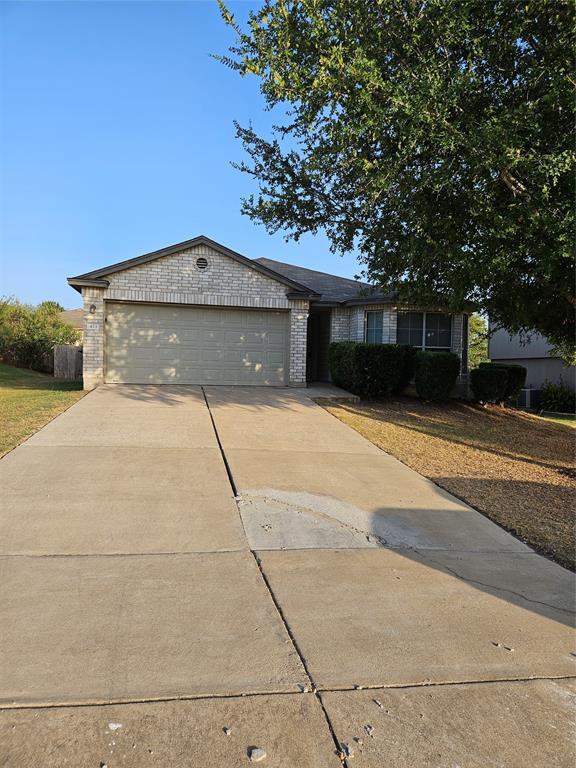 Building Photo - 423 Paddington Dr