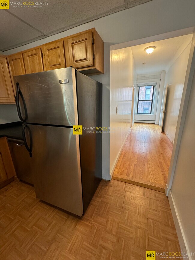 Foto del edificio - 869 Beacon St