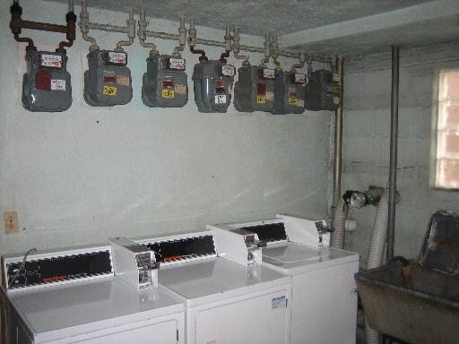 Interior 4 - 2907 W 59th St