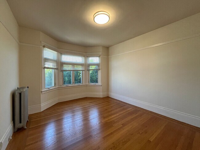 Foto del edificio - 2245-2247 Lombard Street
