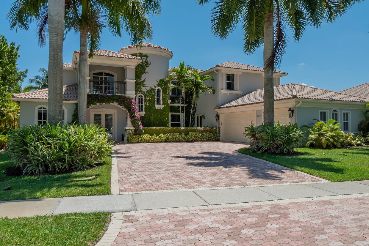 Foto principal - 4510 Island Reef Dr