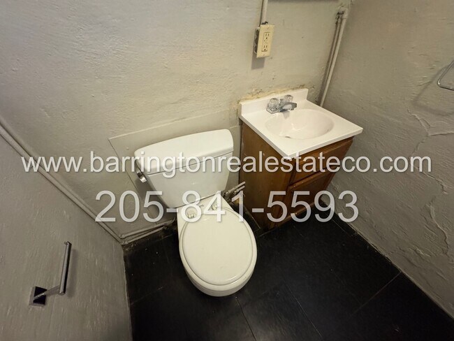 Foto del edificio - 337 Iota Ave S