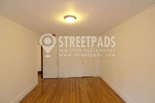 Building Photo - 1 bedroom in Somerville MA 02143