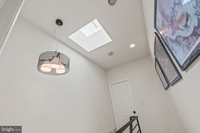 Foto del edificio - 422 Dudley St