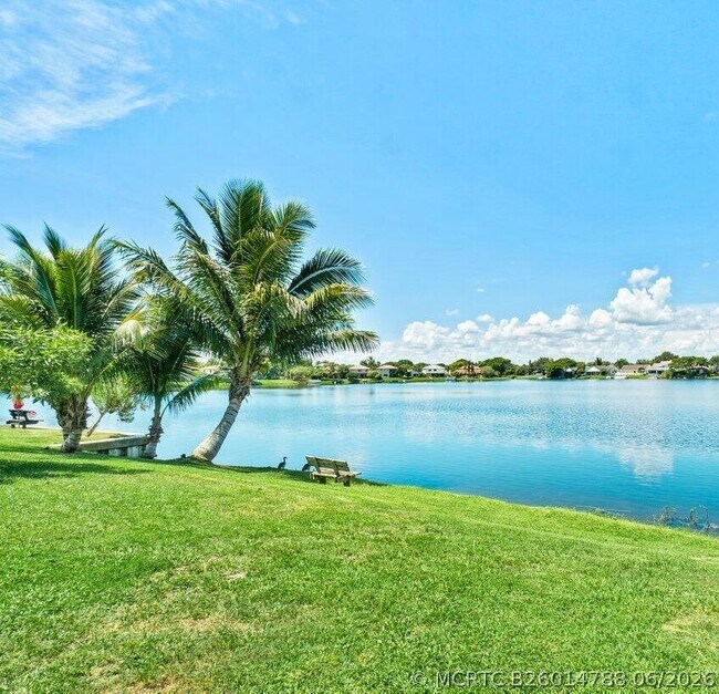 Foto del edificio - 12542 Westhampton Cir