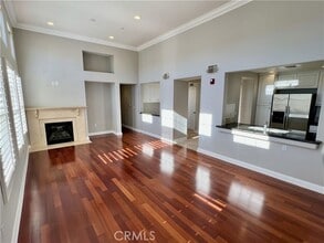 Building Photo - 12975 Agustin Pl