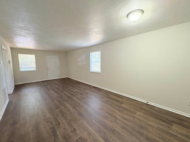 Foto del edificio - 2110 Golf Terrace Dr