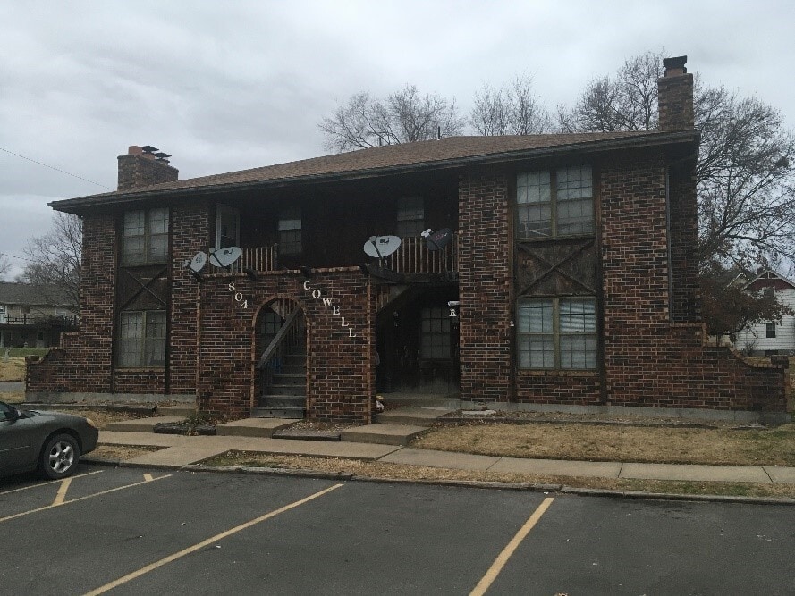 Primary Photo - 804 Cowell St