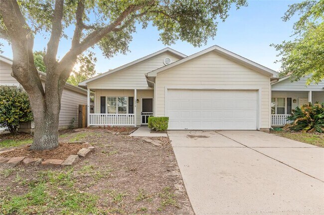 Foto del edificio - 10218 Berry Hill Ln