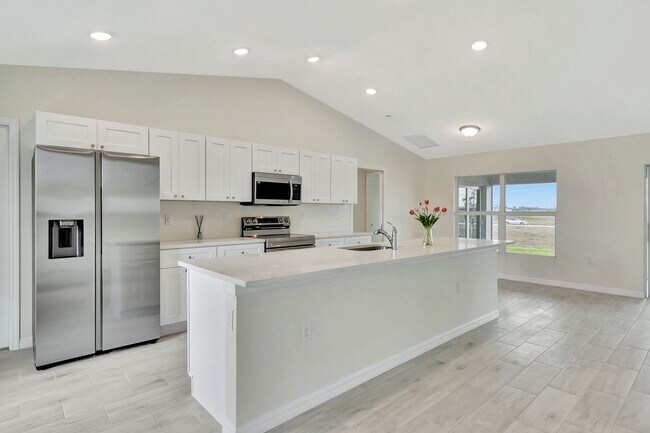 Building Photo - 3809 NW 38th St