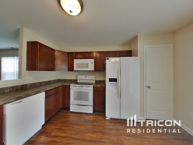 Foto del edificio - 10719 Tedder Lake Dr