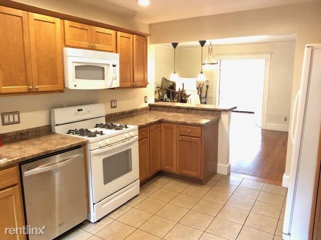 Foto del edificio - 3 br, 2 bath Duplex - 26 Parker St