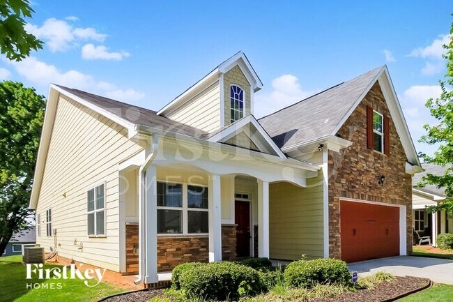 Building Photo - 2476 Birch View Dr