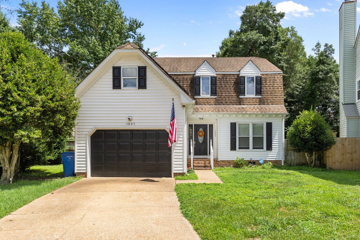 Foto principal - 1025 Still Meadow Ct