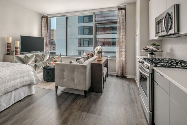 Building Photo - 22 W Harrison St