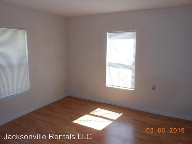 Building Photo - 2 br, 2 bath House - 5139 Avenue B