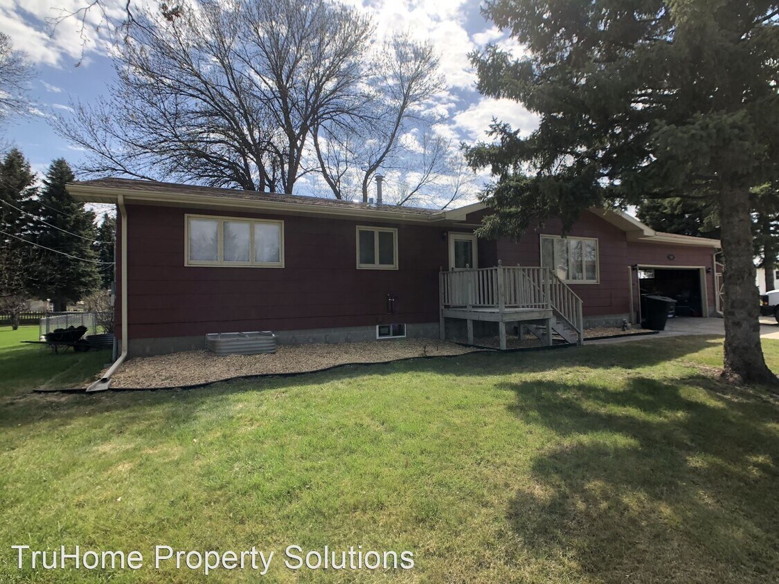 Primary Photo - 3 br, 2 bath House - 2407 9th Ave S