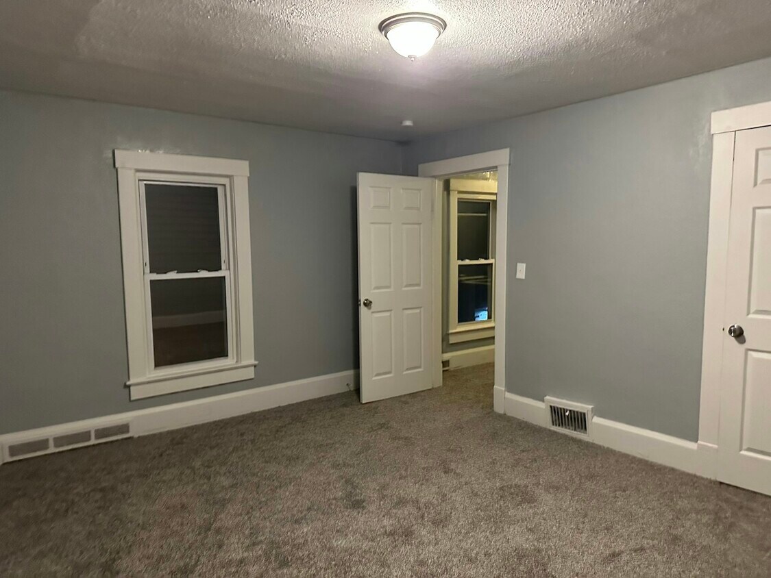 Foto principal - 99 Westwood Ave