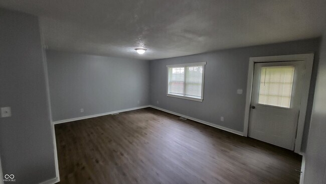 Foto del edificio - 16014 E 186th St