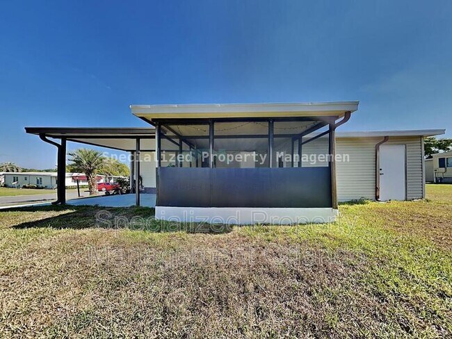 Building Photo - 804 Weeping Willow Ave