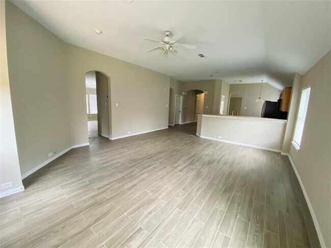 Building Photo - 7706 Misty Lake Ln
