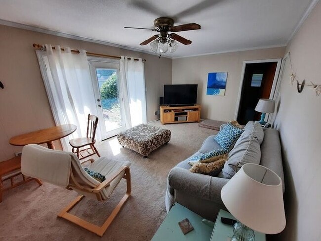 Building Photo - Short term rental August to January.  Mayfair, Wrightsville Beach, SHORT TERM LEASE