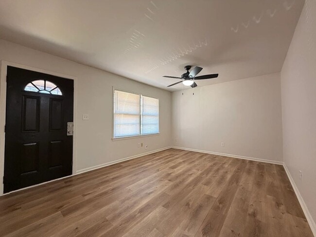 Photo - 1329 Watts Rd Apartment