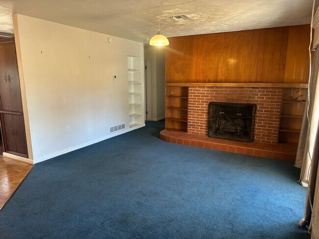 Foto del edificio - 3 Bedroom 2 Bath in Leesburg - Loves Point