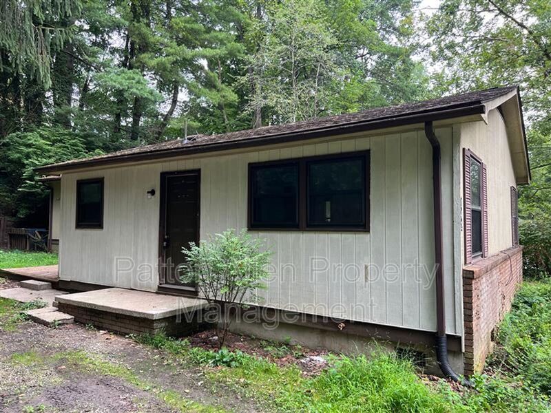142 Beaverdam Rd, Asheville, NC 28804 House Rental in Asheville, NC