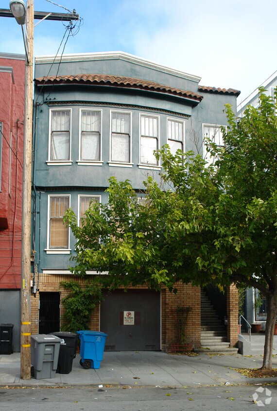 Building Photo - 1130-1132 Page St