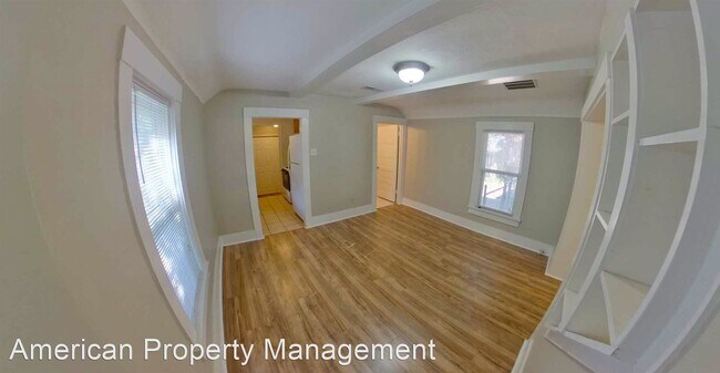 Foto del edificio - 2 br, 2 bath House - 1318 Houston St