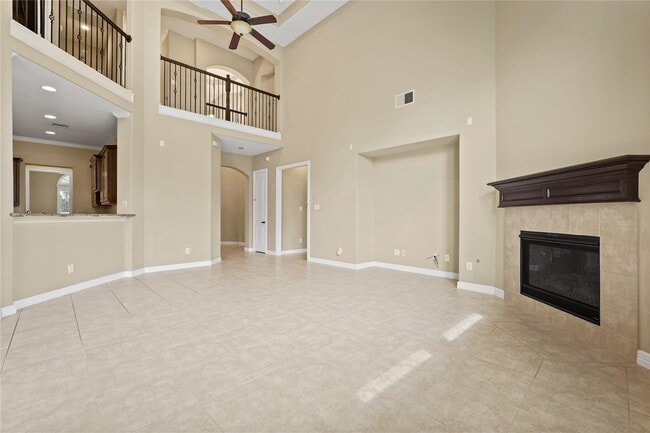 Building Photo - 2515 Sentry Oak Way
