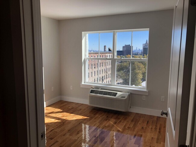 Foto del edificio - 134-142 Sussex Ave