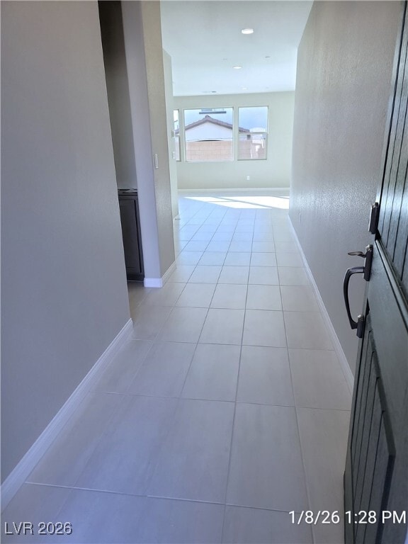 Foto del edificio - 299 Stradella Pl