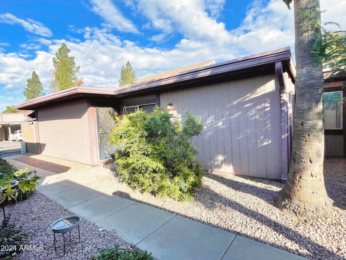 924 S Hacienda Dr, Tempe, AZ 85281 Townhome Rentals in Tempe AZ