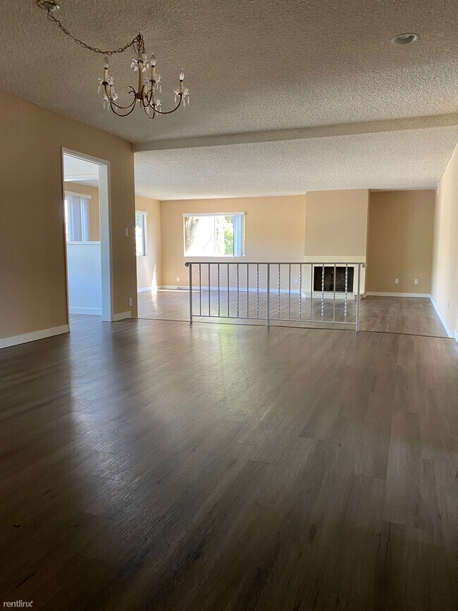 Foto del edificio - 2 br, 2 bath Apartment - 808 Princeton Street