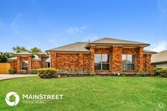 Building Photo - 2102 Monterrey Pl