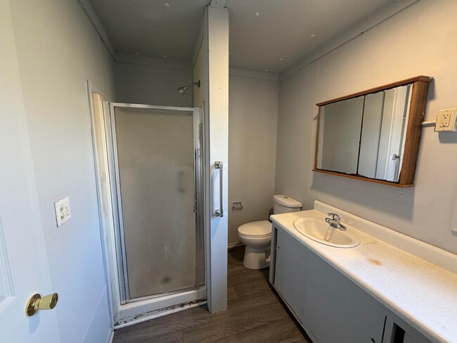 Building Photo - 1128 Chandler-